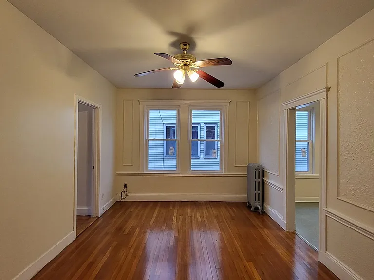 19 Mora St #2 — Photo 9