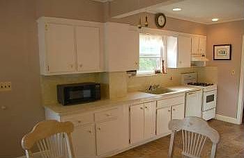 1st image of 102 Wildwood Ave