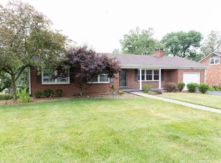 204 Hickory Hill Dr, Nicholasville, KY 40356