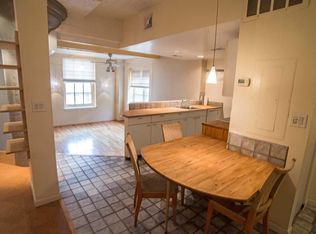 246 N 3rd St, Philadelphia, PA 19106