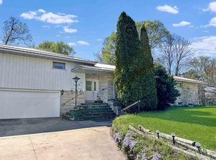 106 N Webster St, Wauzeka, WI 53826