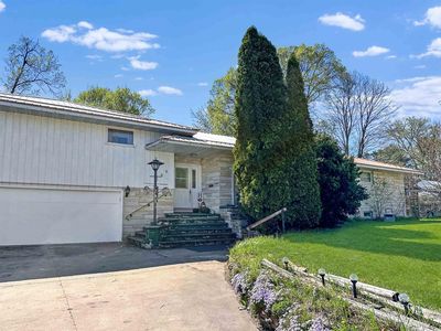 106 North Webster Street, Wauzeka, WI, 53826