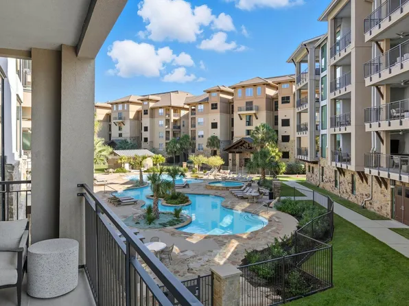 82 Island Dr #8202, Horseshoe Bay, TX 78657