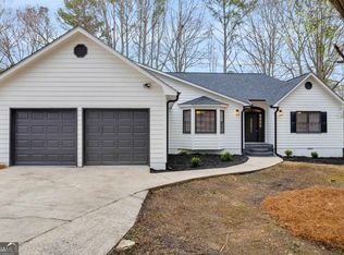 1625 Carriage Hills Dr, Griffin, GA