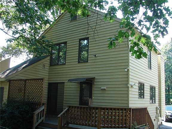 2nd image of 8222 Stockade Cir