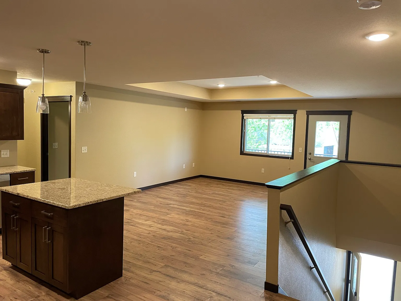 3 bed, 2.0 bath, 1540 sqft, $1,750 — Photo 3
