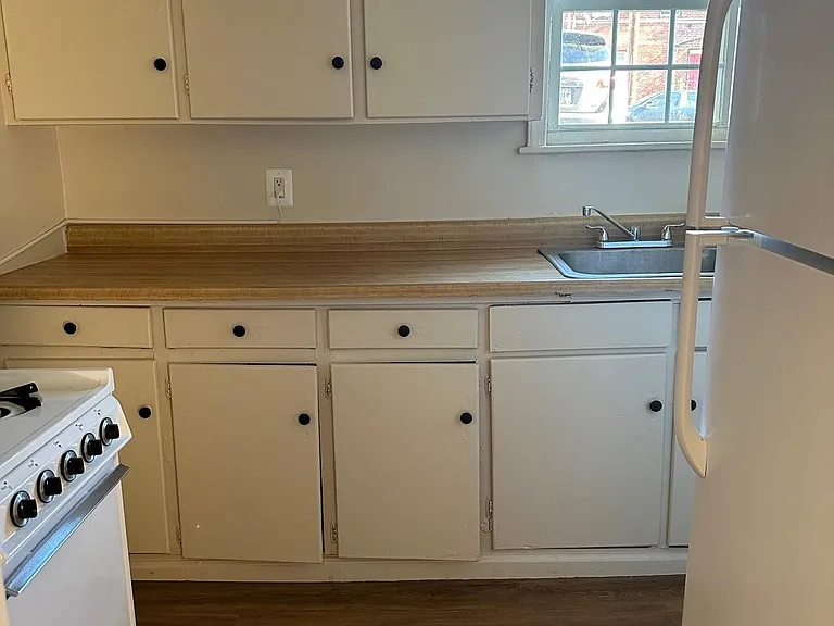 6802 Red Top Rd Apartments, LLC — Photo 2