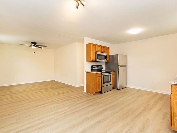 4th image of 2517 Chamberlain Ave