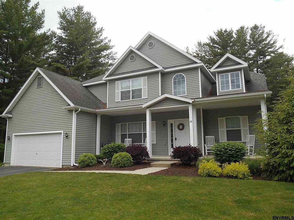 1st image of 30 Woodshire Ct
