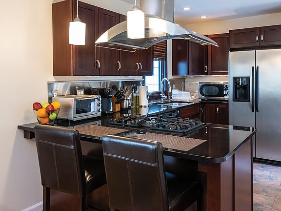 5th image of 467 Bridgehampton Sag Harbor Tpke