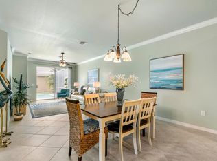 14598 Grapevine Dr, Naples, FL 34114