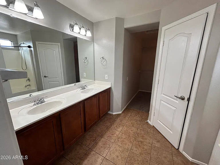 17315 W Tara Ln — Photo 8