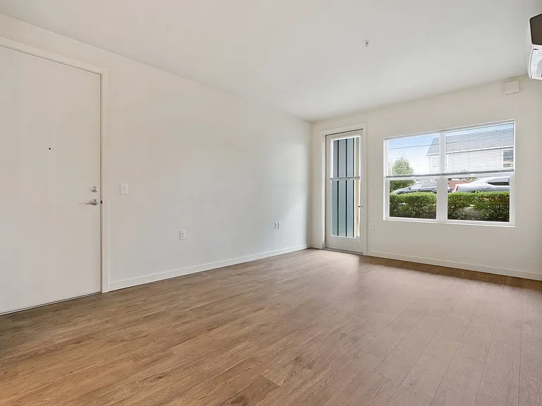 The Ava Apartments — Photo 6