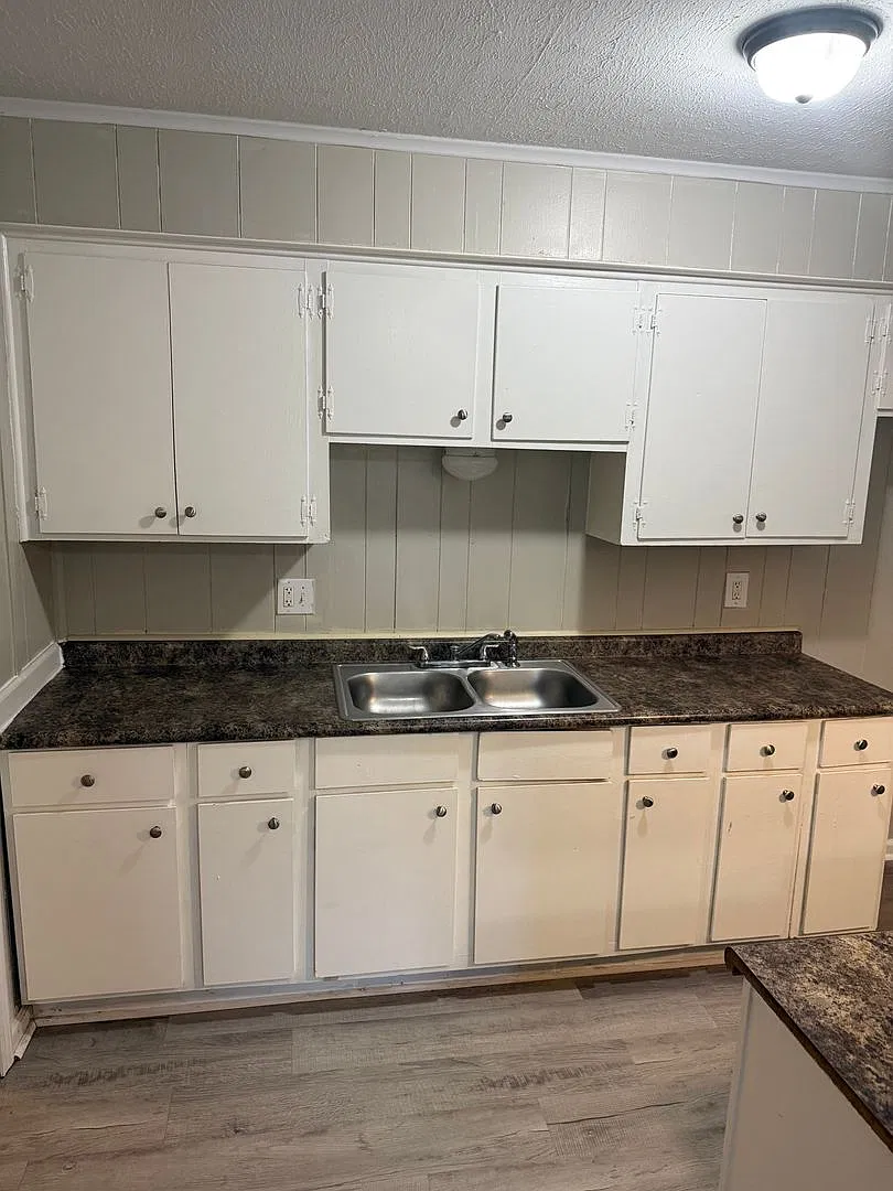 Recently Renovated 3-Bedroom Home | Comfortable Living in the 39213 Area — Photo 4
