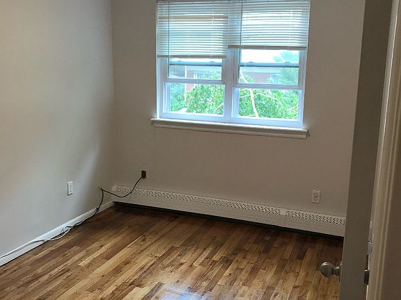 4th image of 8377 116th St Unit 3