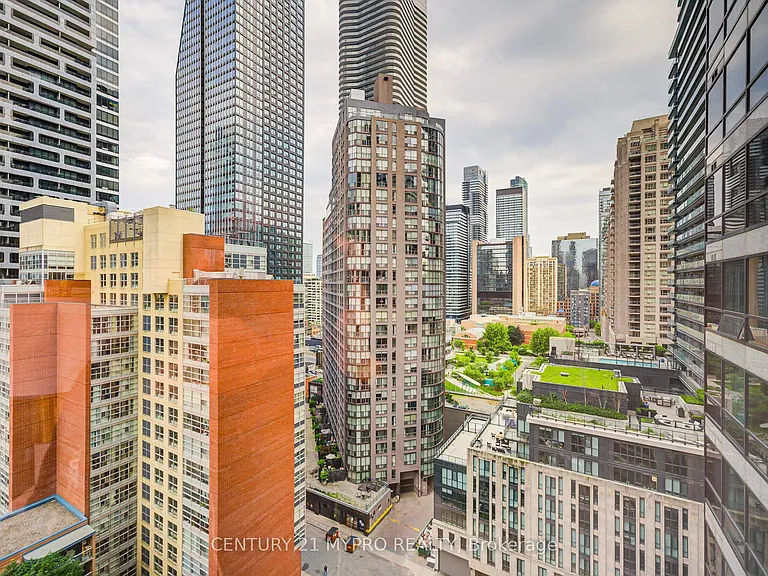 1001 Bay St #1506 — Photo 20