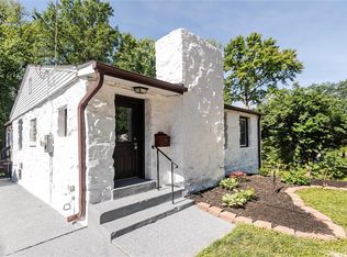 9388 Golden Gate Rd, Saint Louis, MO 63144