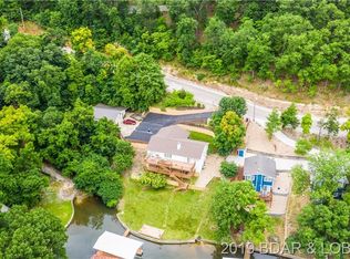 1535 Ginger Rd, Lake Ozark, MO 65049