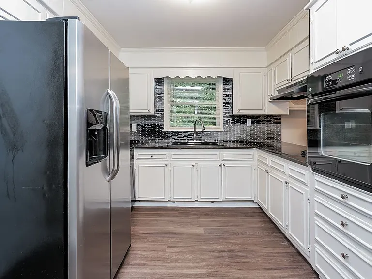 4605 Greenspring Rd — Photo 8