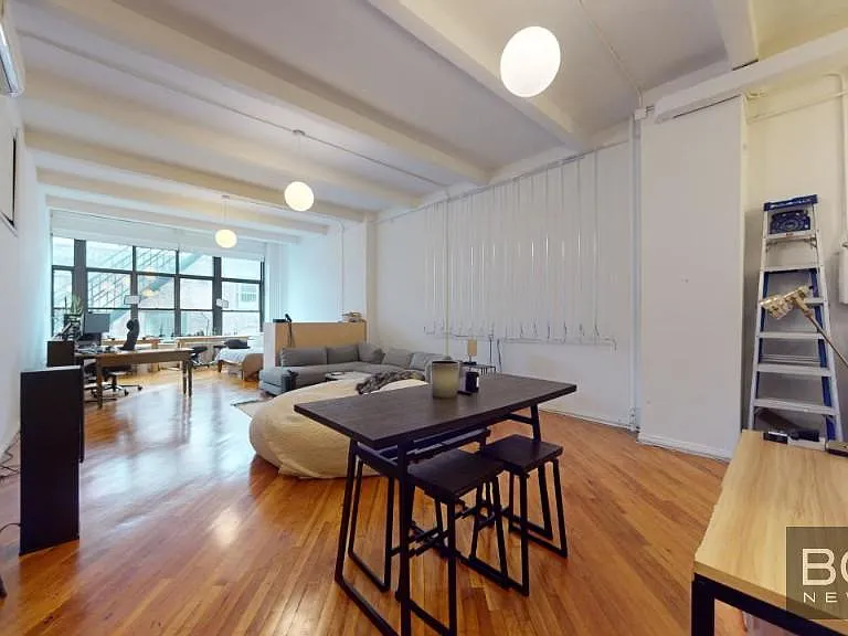 810 Broadway #5-R — Photo 4