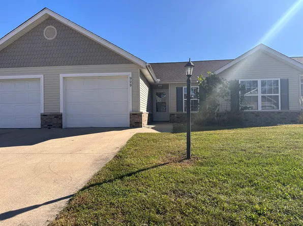 Springhill Commons, 901 Springdale Ln #933, Terre Haute, IN 47802