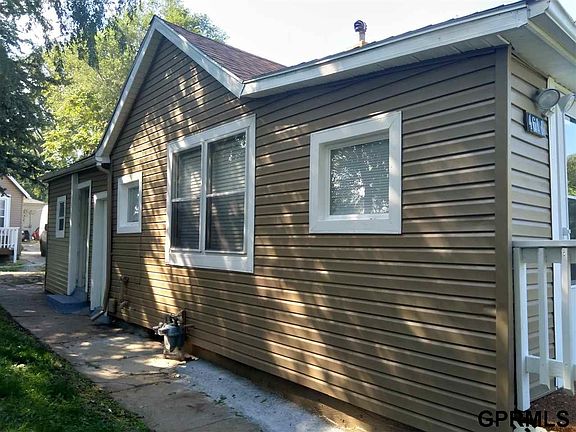 2nd image of 4614 S 31st St