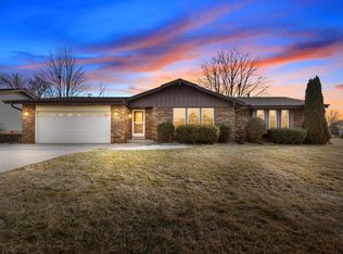 3447 W Bridge St, Greenfield, WI 53221