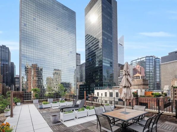 235 East 49th Street image 9 of 12