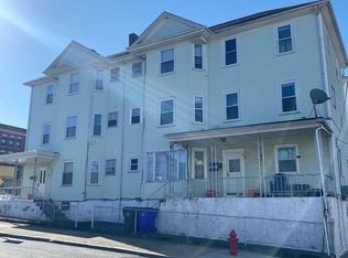 13 Edgemond St #1E, Fall River, MA 02723