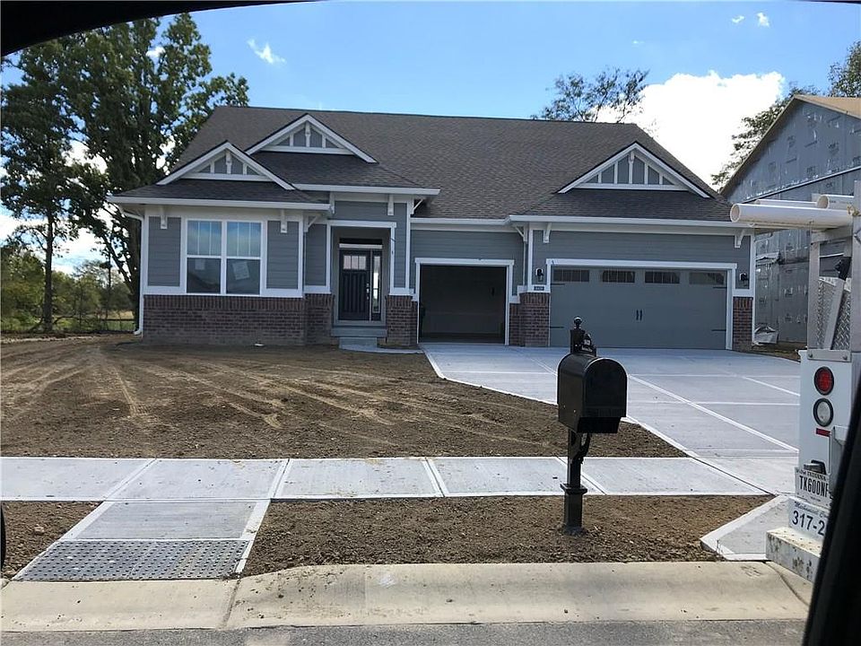 1st image of 16439 Dominion Dr