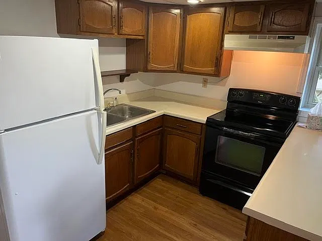 1 bed, 1.5 bath, 1300 sqft, $1,725 — Photo 1