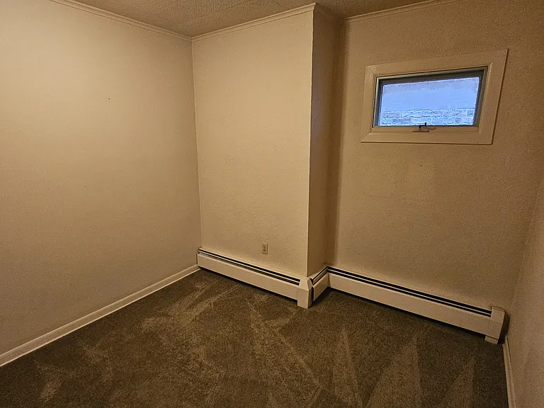 166 4th St #2 — Photo 8