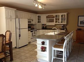 2nd image of 2212 Lakeland Dr