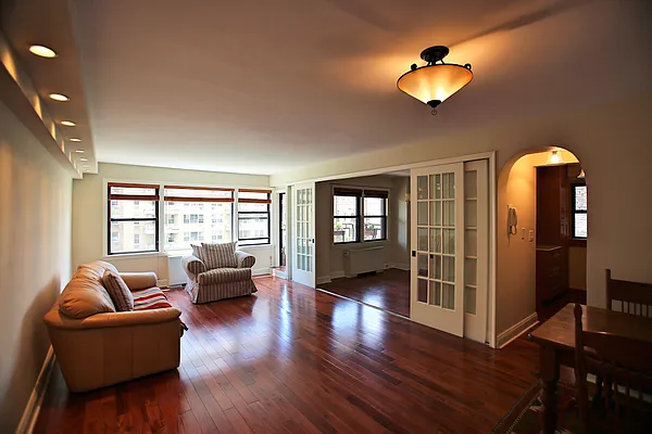 Sold by Engelman And Co | media 1