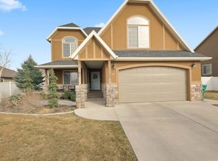 237 S Willow Reed Dr, Lehi, UT 84043