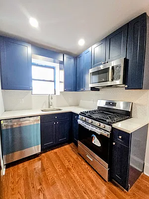 Kitchen, photo 2