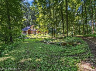 3456 Beattie Rd, Howell, MI 48843