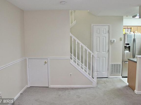 5th image of 6420 Bayberry Ct #9