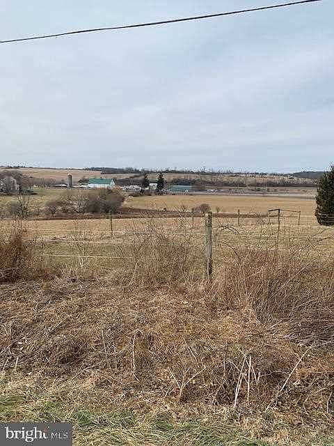 2nd image of 255 Copper Leaf Ln