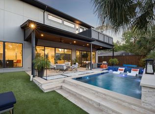 9733 Mixon Dr, Dallas, TX 75220