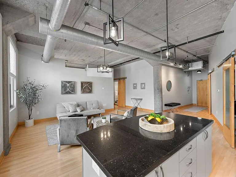 918 3rd St N #207 — Photo 7