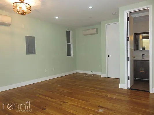 Rented by Rennit Inc. | media 7