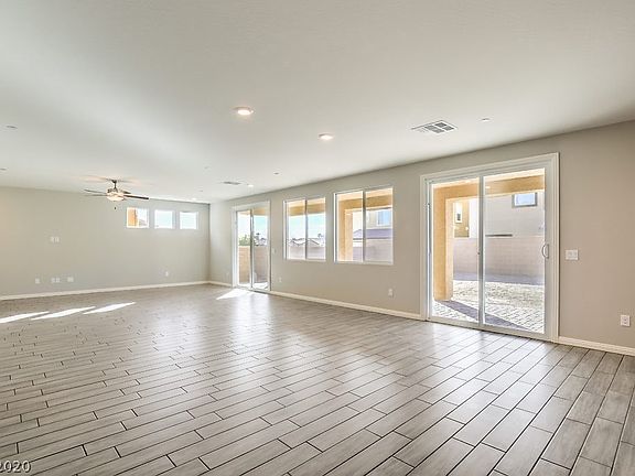 4th image of 6026 Campbell