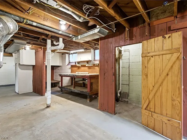 2261 Warren Rd #UP — Photo 14
