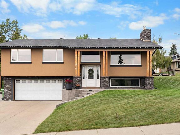 2nd image of 615 N 63rd Ave NW