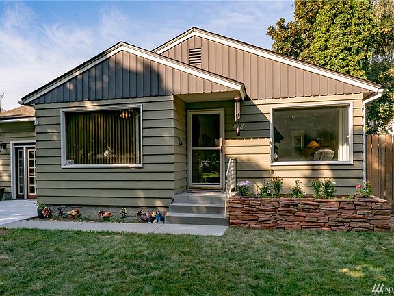 2nd image of 418 Pioneer Dr