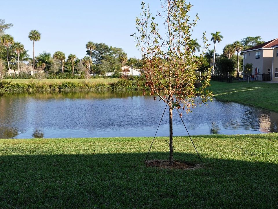 2nd image of 4135 Key Lime Blvd