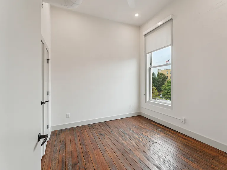 Harper's Flats — Photo 10