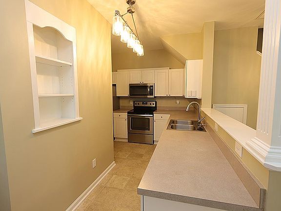 2nd image of 313 Woodson Dr