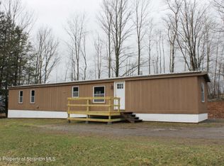 49 Cemetery Rd, Moscow, PA 18444